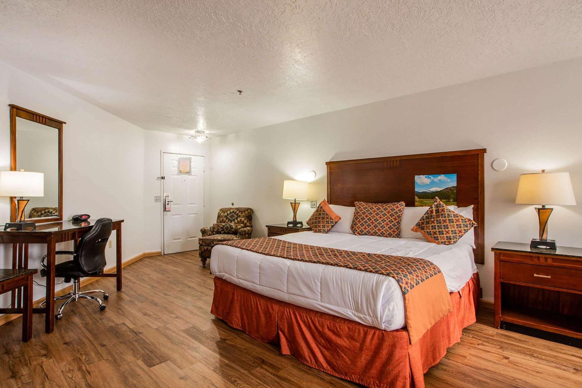 Sandia Peak Inn Old Town Abq, A Howard Johnson By Wyndham Albuquerque Exterior photo